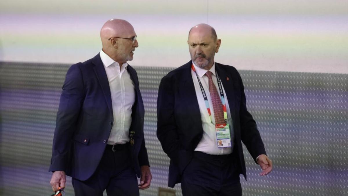 Louzán y De la Fuente visitarán Ceuta para mostrar el apoyo del fútbol español