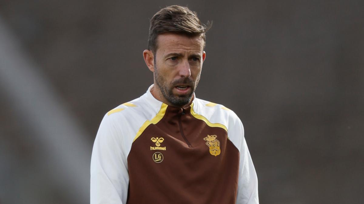 Luis García mantiene el discurso: "No podemos hacer las cuentas de la lechera"