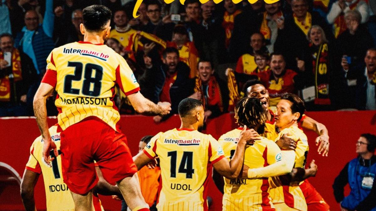 Este Lens no va de farol