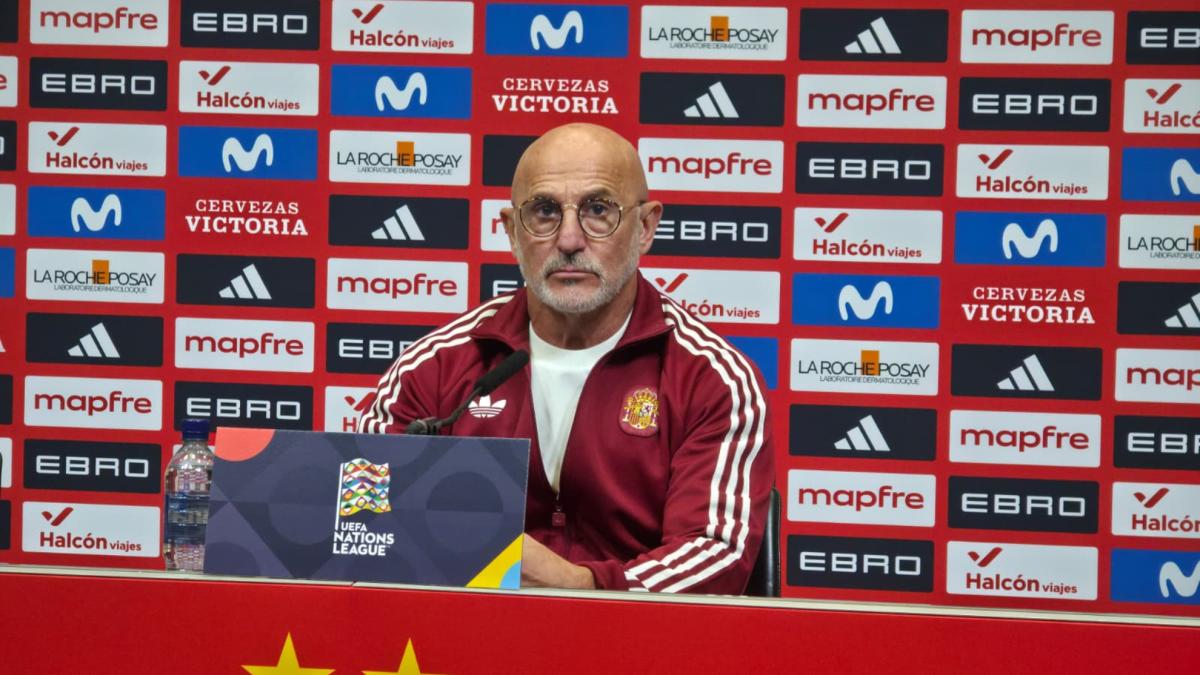 De la Fuente: "No es lo más adecuado jugar cuatro partidos en diez días"