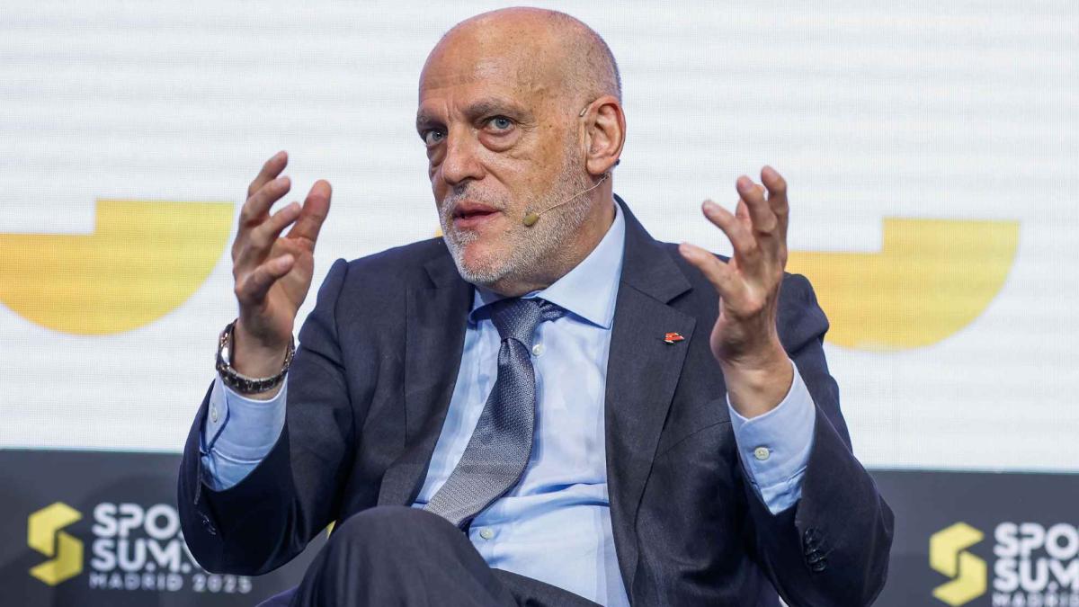 Tebas anuncia que se implantará la IA en el arbitraje la próxima temporada