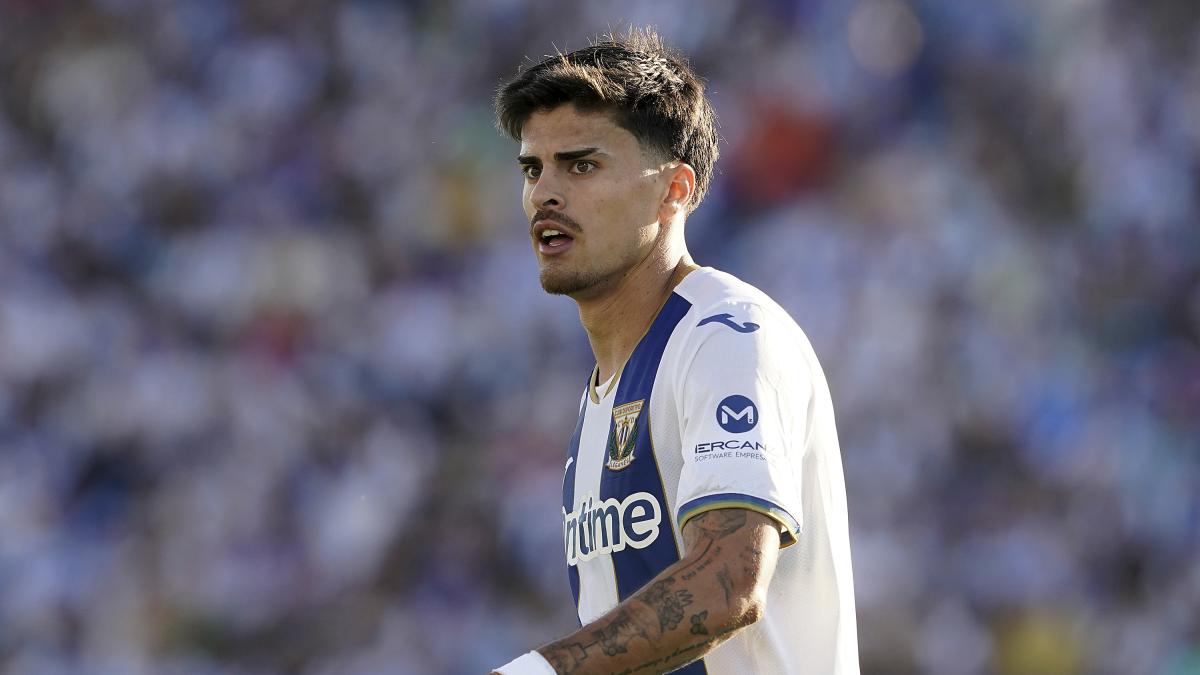 Más plusvalías pueden llegar al Betis desde Vallecas