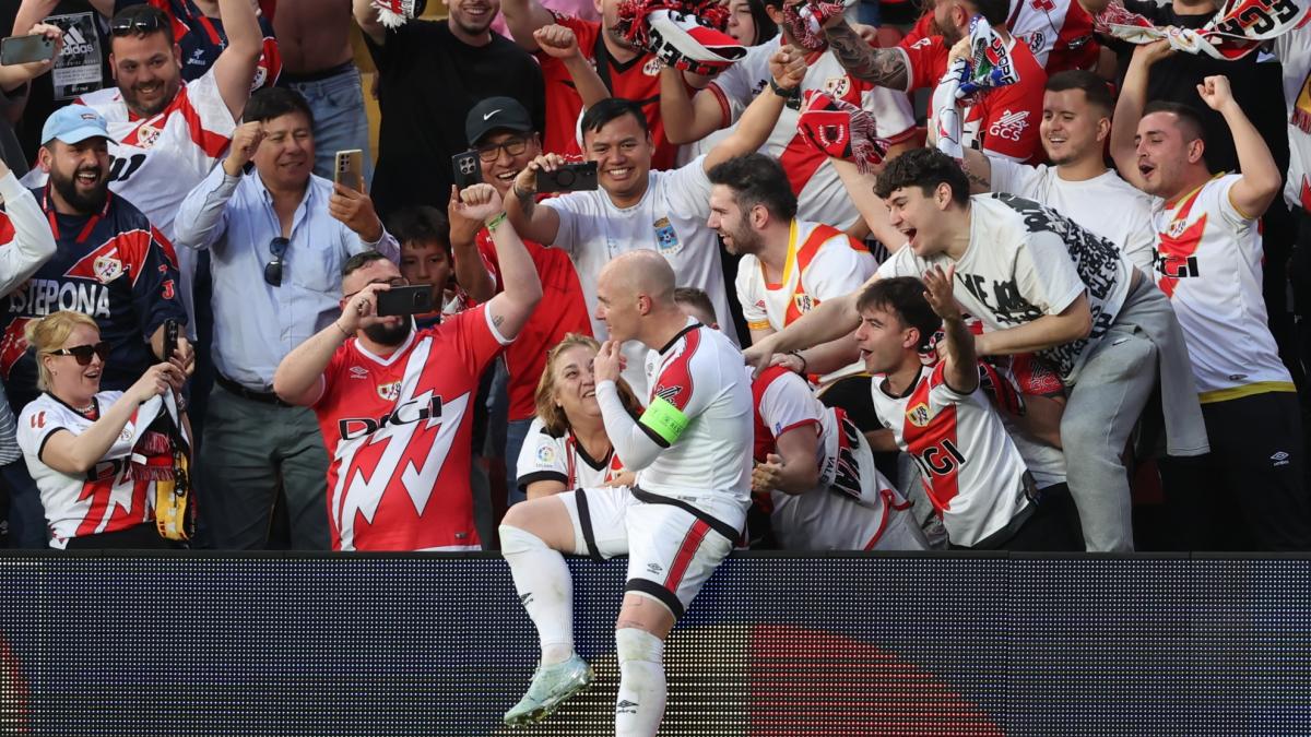 "El Rayo es retro todos los días"