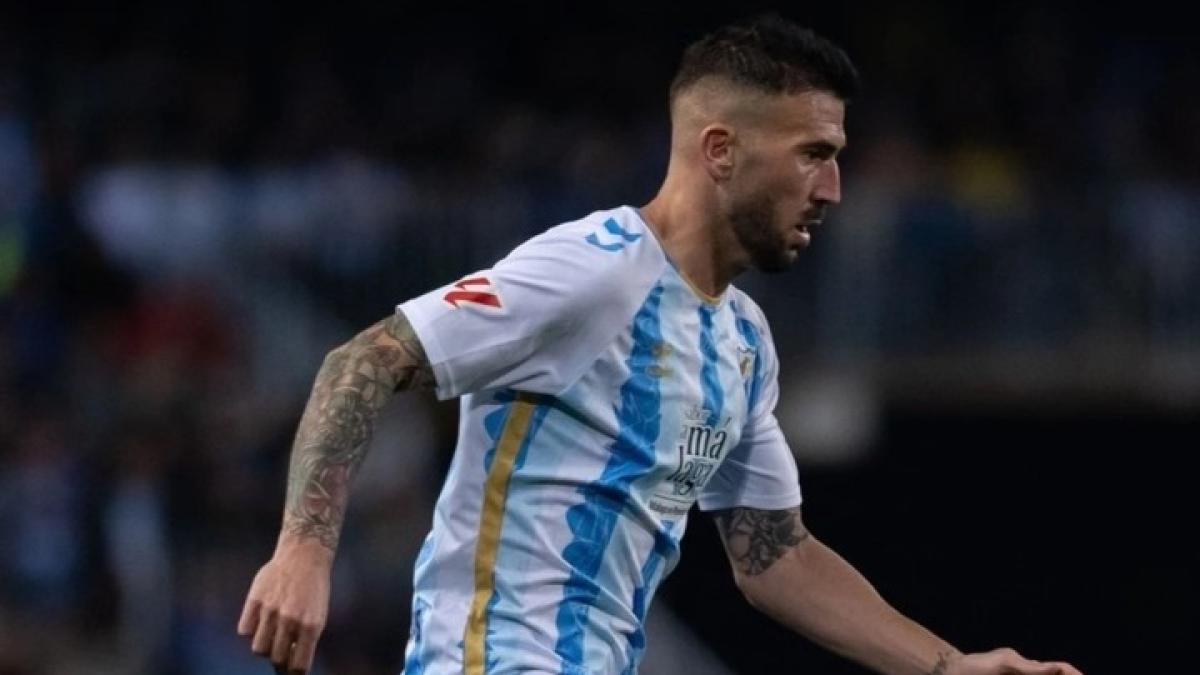 Dioni: "El Eldense me ha dejado volver a Segunda, quiero seguir en el lío"