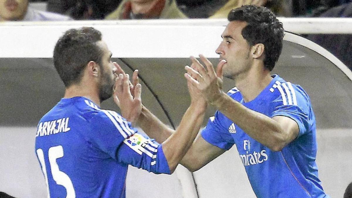 Cañizares desarrolla su teoría sobre la "inquina" de Arbeloa a Carvajal: "Le retiró y hay celos"