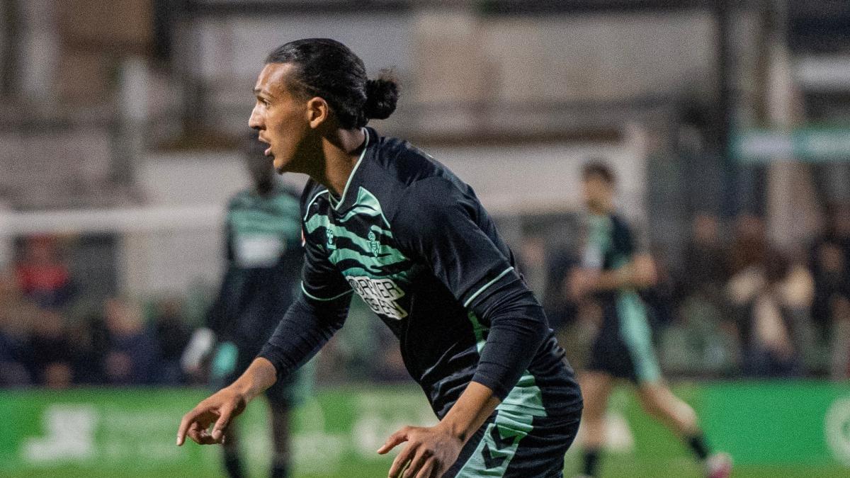 El Betis y Yanis Senhadji separan sus caminos