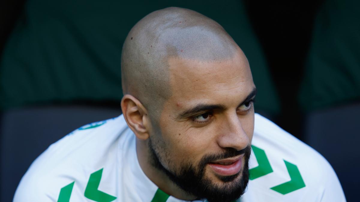 Pellegrini aplaza el debate sobre Amrabat, pero reivindica su figura: “Nos ha aportado muchísimo”