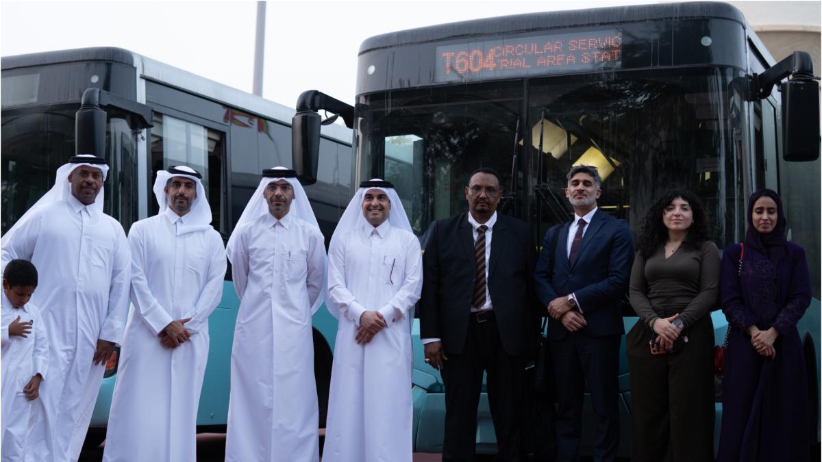 Qatar cumple su promesa tras el Mundial de donar material al deporte más 'humilde'