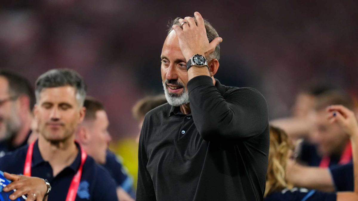 Matarazzo está tocado por una varita