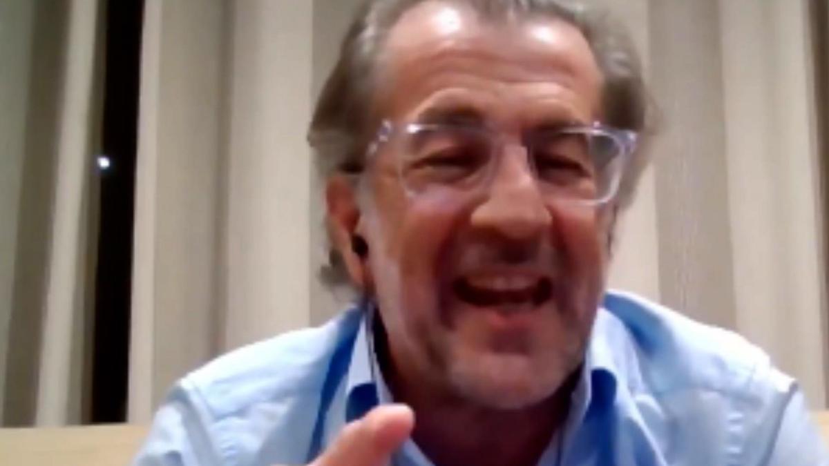 "El antifúbol y los arbitrajes dirigidos nos eliminan, vergüenza de competición, hecha para tramposos"