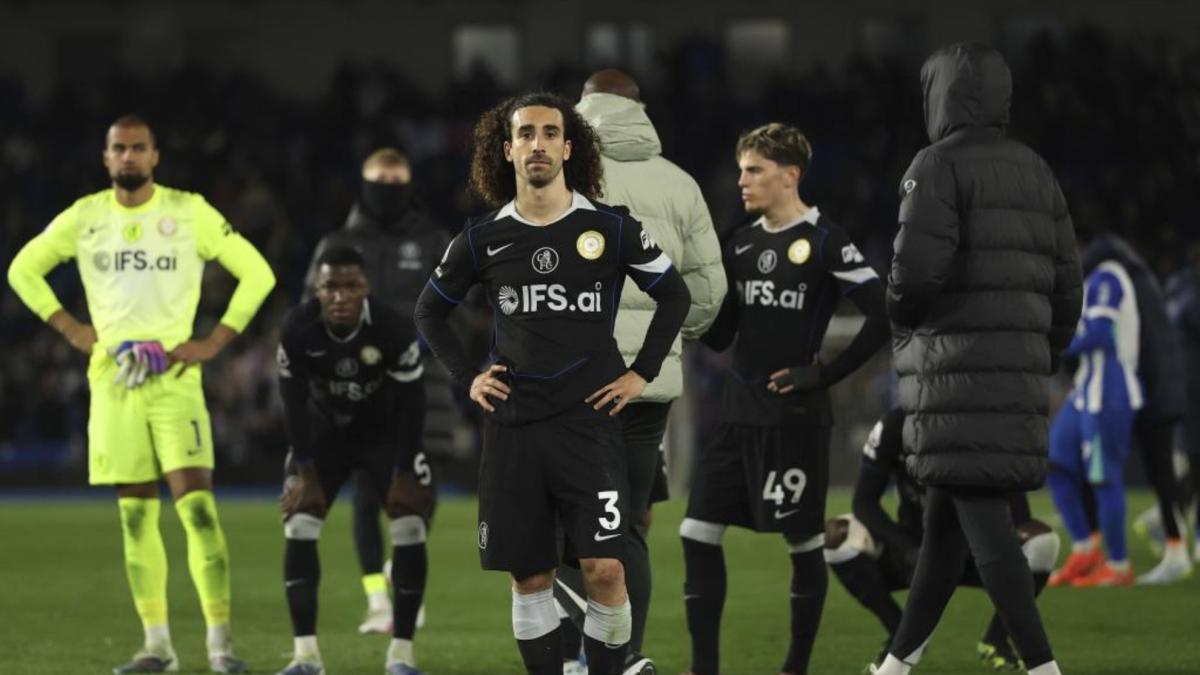 Cucurella, tercer ‘intento’ para tapar un agujero desde 2019