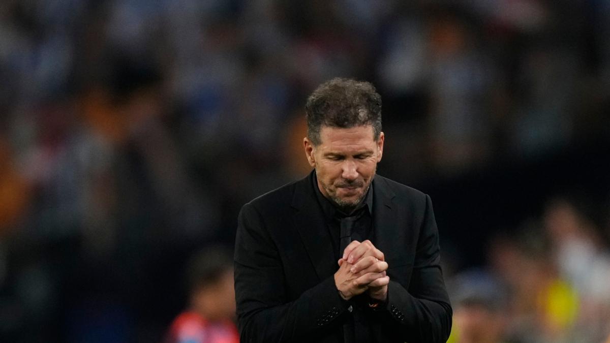 Simeone: "Los aficionados necesitan ganar, no mensajes"