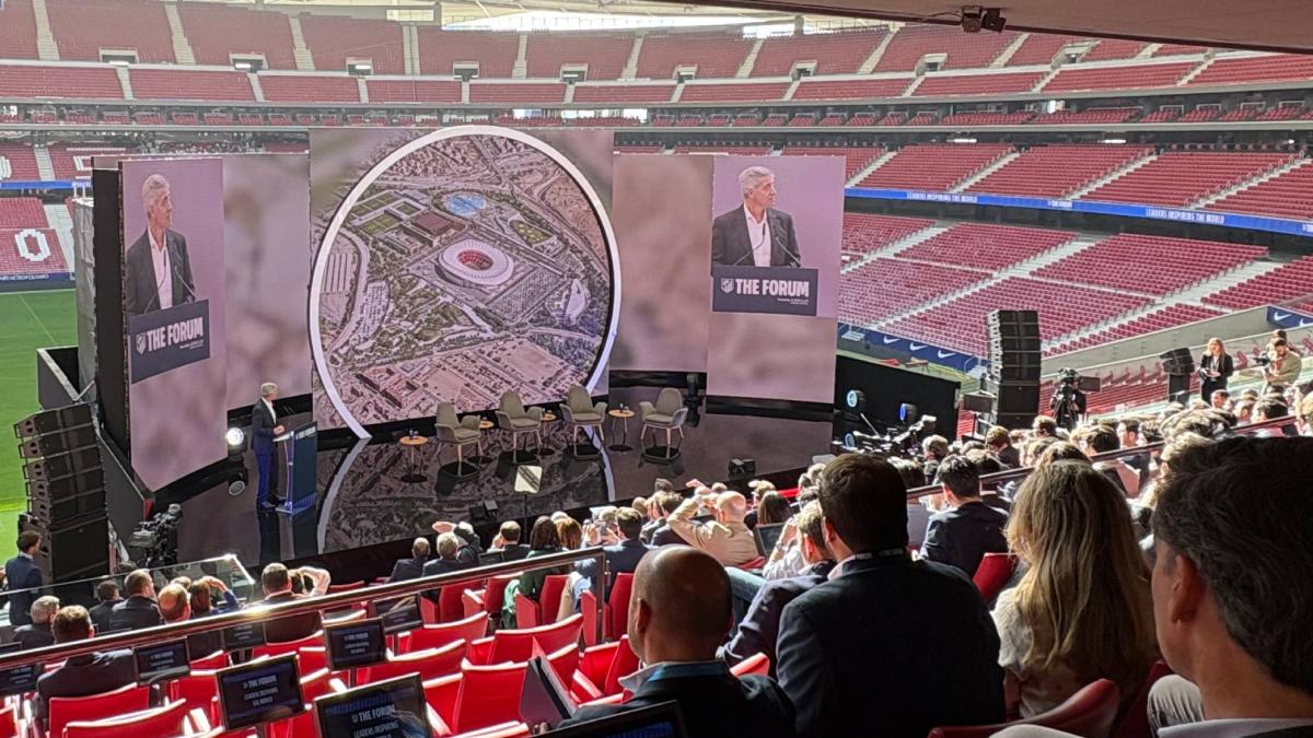 "El fútbol ya es mucho más que 90 minutos y cada vez es más una industria de entretenimiento"