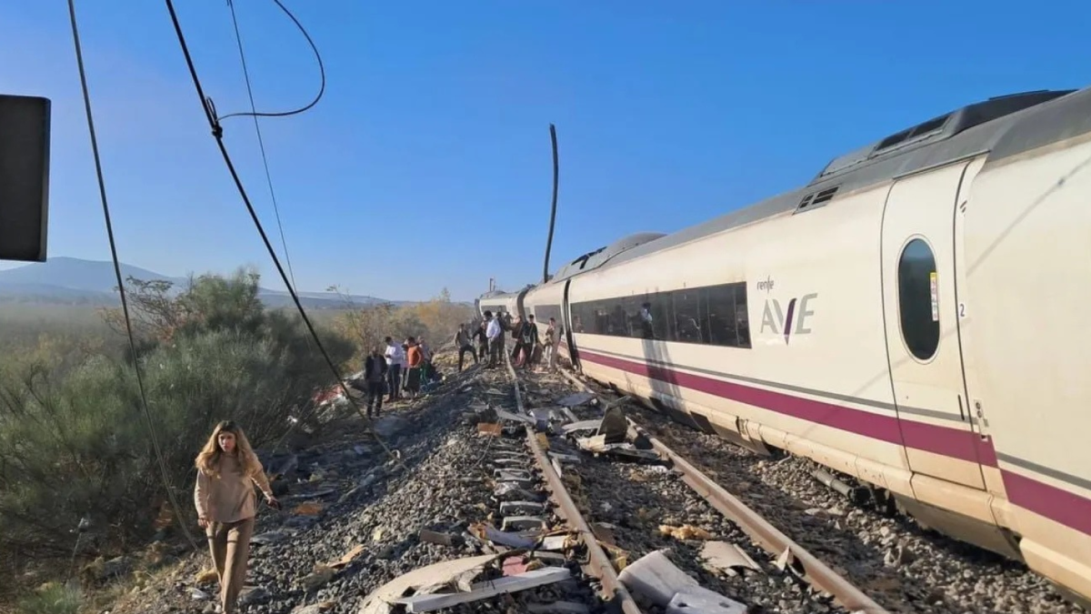 Real Madrid, Barcelona y Atlético se unen al dolor por el accidente ferroviario