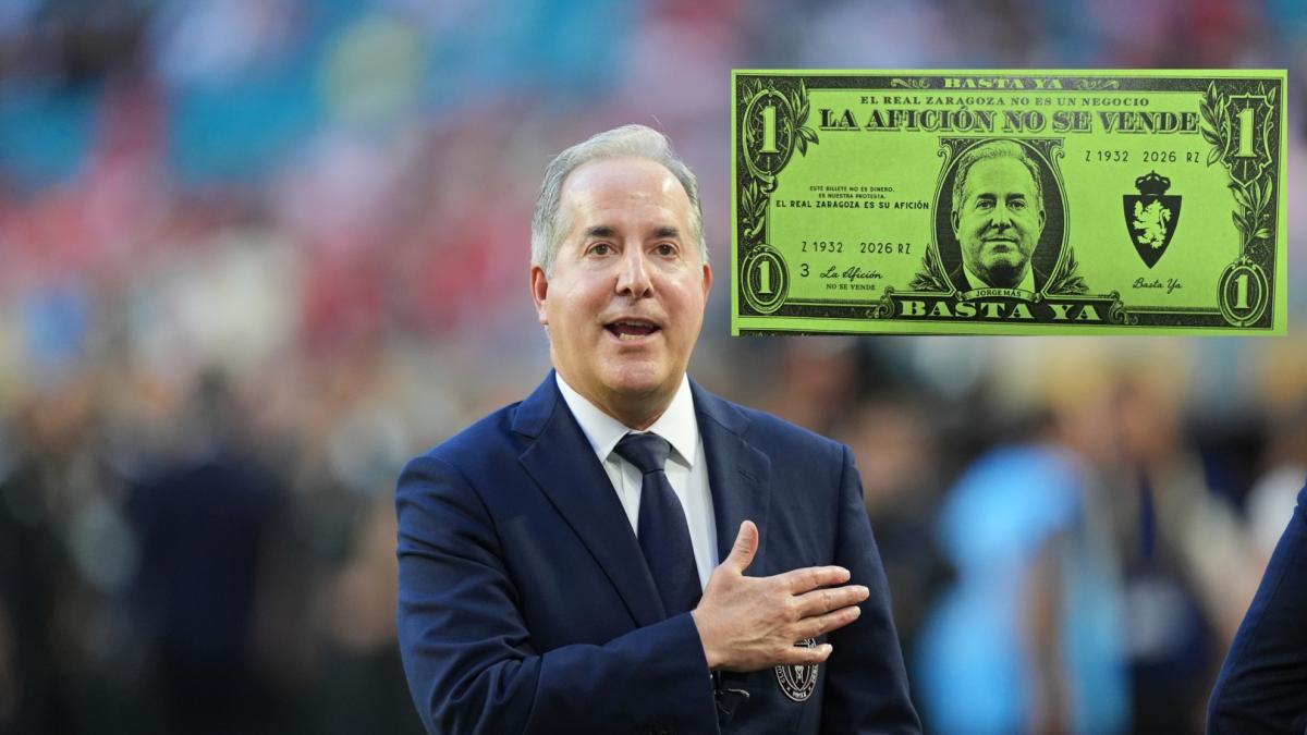 La afición del Zaragoza prepara una nueva protesta: llenará el campo con billetes de dólar con la cara de Jorge Mas