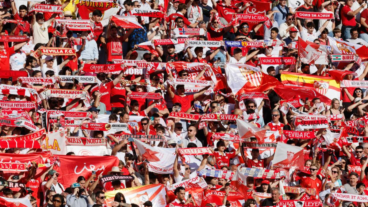 El Sevilla pone a la venta las entradas de toda la temporada