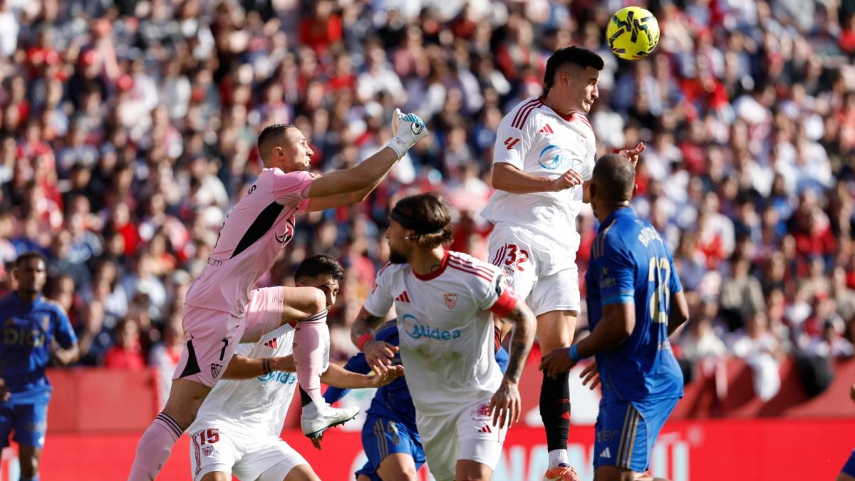 Oviedo - Sevilla en directo | LaLiga EA Sports hoy en vivo