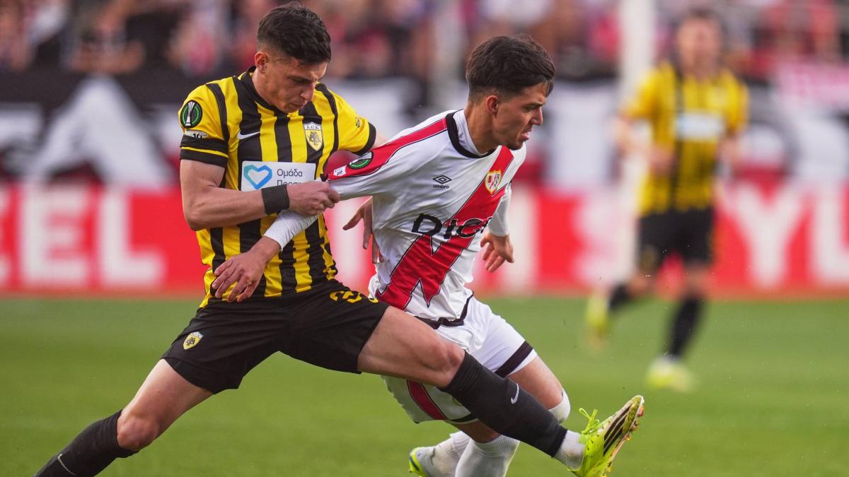 Ilias, sobre los cánticos racistas en Cornellá: "A mí me la pela"