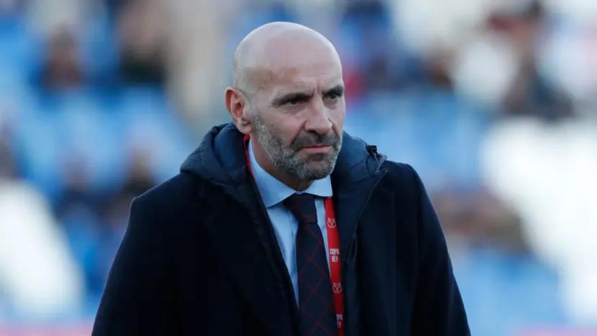 Monchi desata la locura en San Fernando: ¡sortea 236 coches!