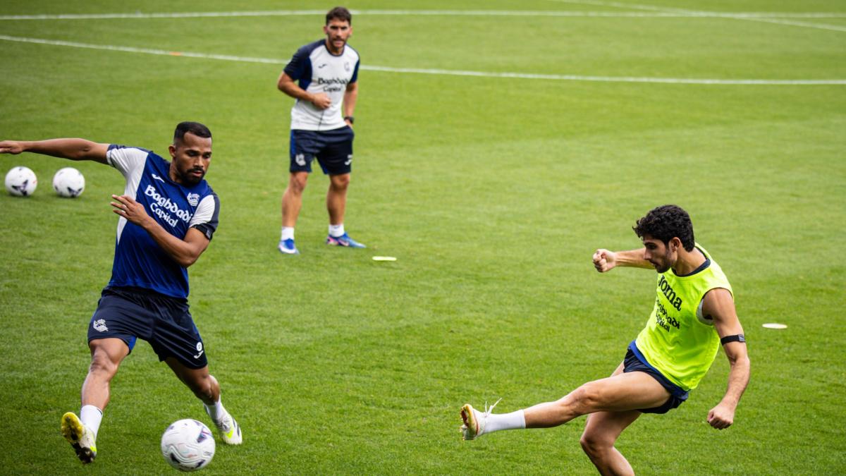 Barrenetxea no entrena a dos días del Bernabéu, pero Gorrotxategi y Guedes sí