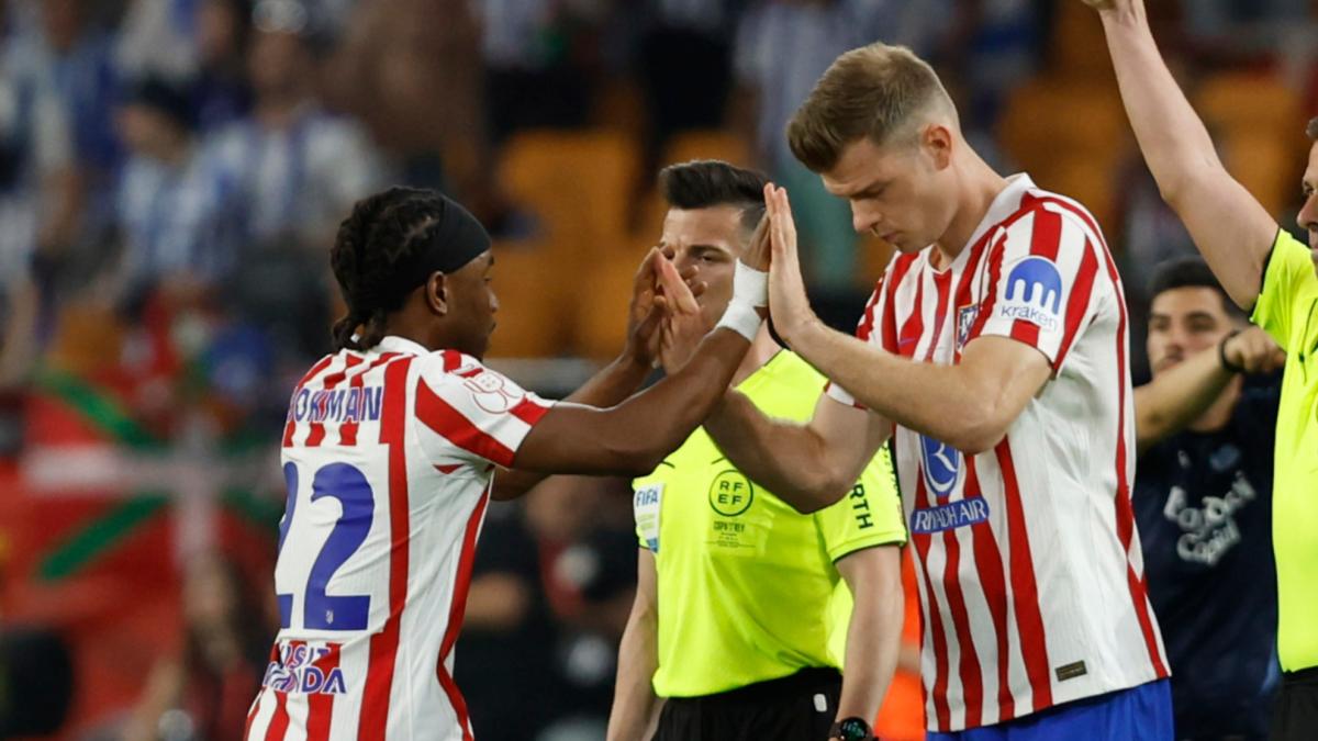 Lookman y Sorloth, lesionados