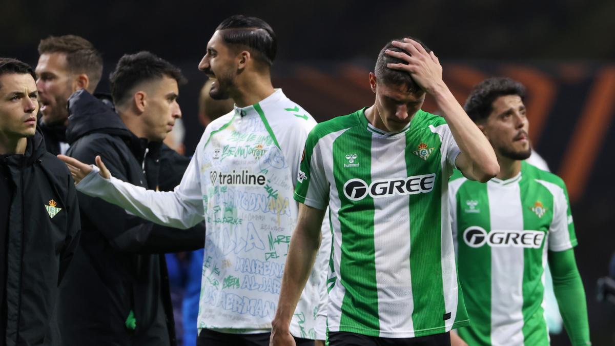 El Betis sigue sin ganar, pero...