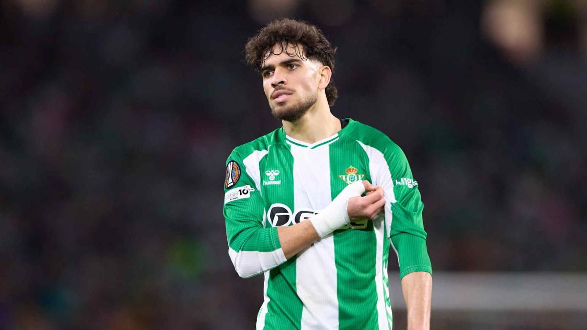 Abde se enfada por no lanzar el penalti y no celebra el gol del empate