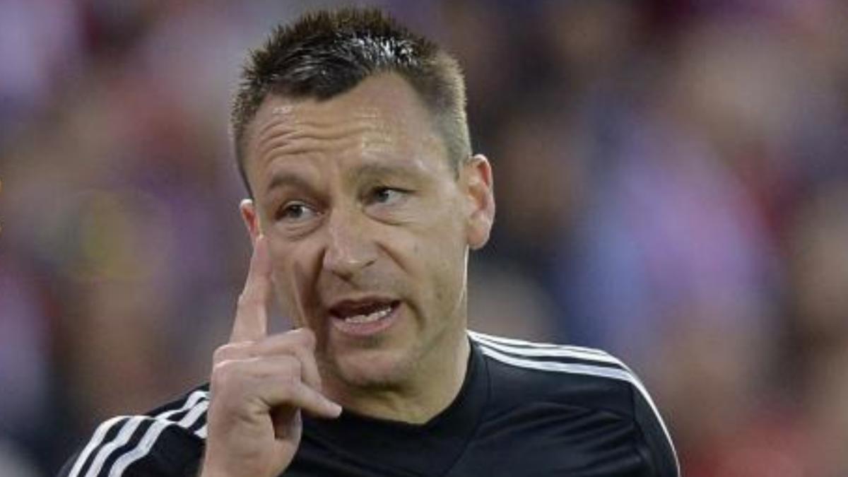John Terry, leyenda del Chelsea, se posiciona contra los inmigrantes en Inglaterra