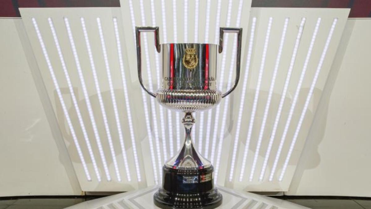 Reparto de entradas de Final de Copa del Rey: ¿quién se queda los tickets que no van para las aficiones?