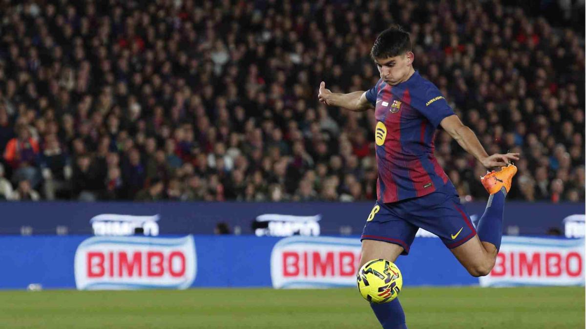 Flick no quiere riesgos: Gerard Martín, cambiado en el descanso