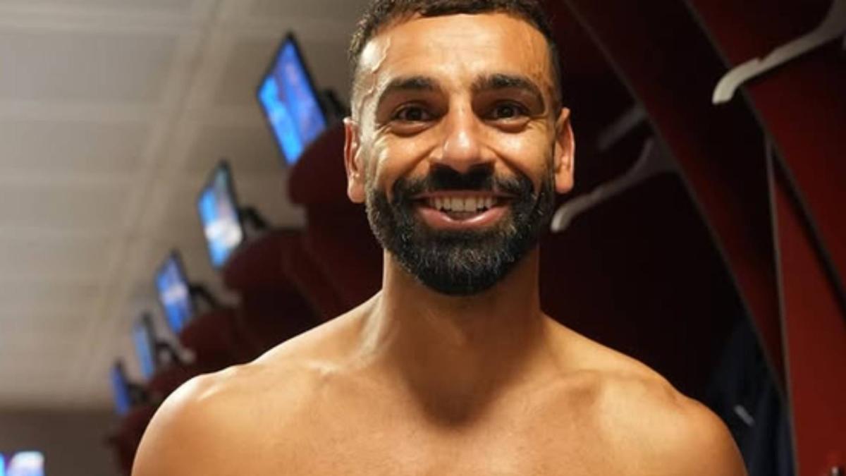El rebelde Mo Salah: seis meses sin carnet de conducir por no identificar al conductor de su Rolls-Royce