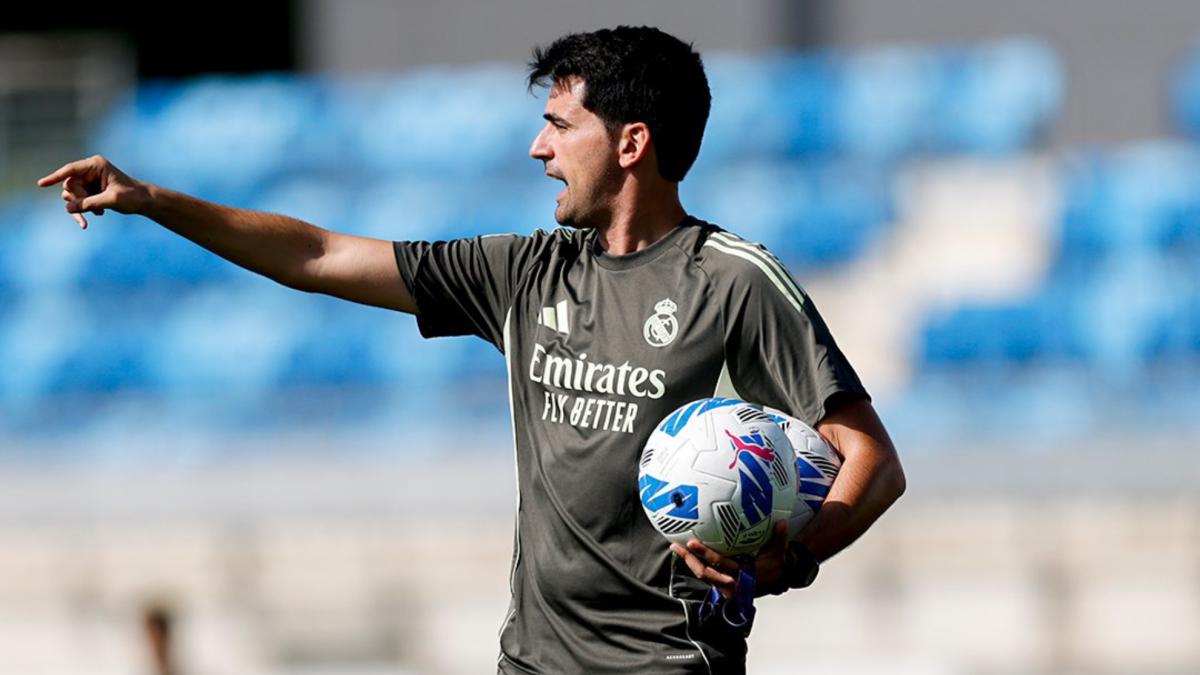 El mensaje de Quesada, míster del Madrid: "Si no nos hubiéramos encontrado al Barça, tendríamos más títulos"