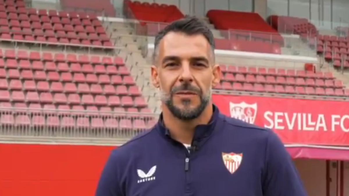 Álvaro Negredo: "Me encantaría entrenar al Sevilla"