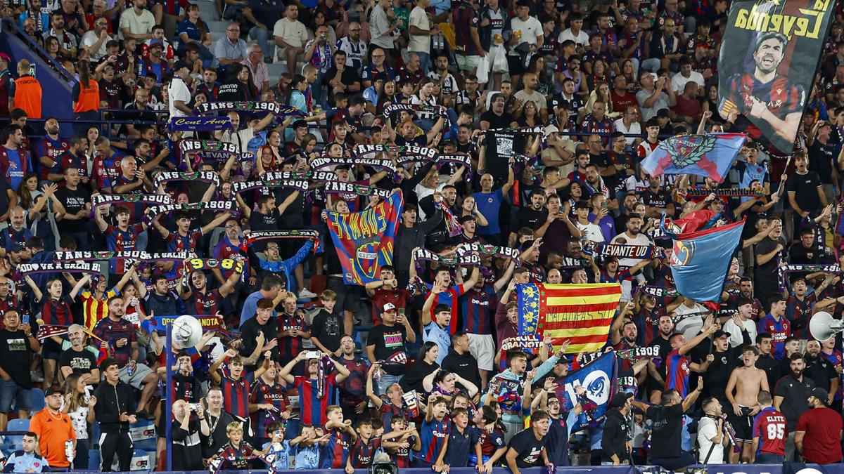 El Ciutat de Valencia marca el camino de la permanencia