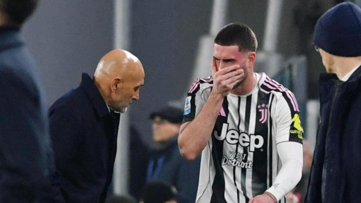 El 'colmo' de Vlahovic: vuelve cuatro meses después y se lesiona... en el calentamiento