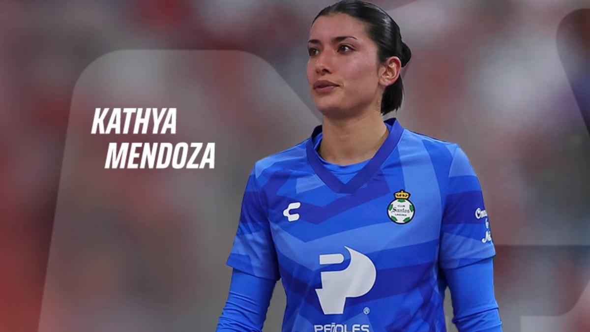 La ecuatoriana Kathya Mendoza, figura del Santos en el empate con Toluca