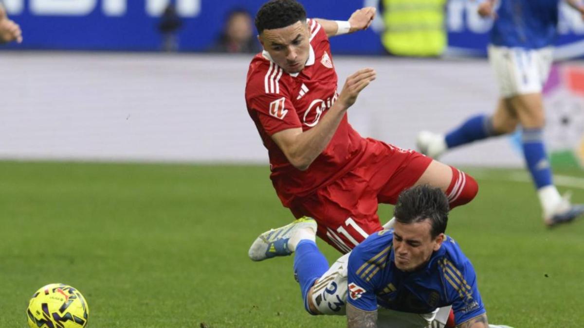 El Sevilla se asoma al abismo