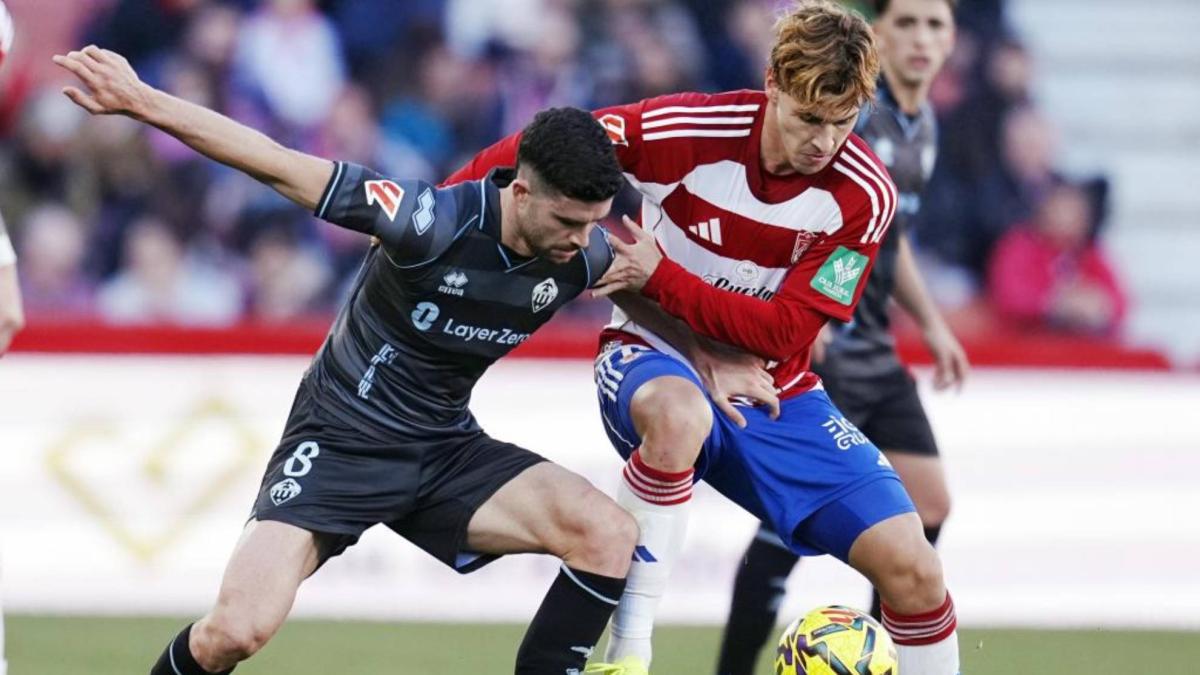 A qué hora es el Castellón - Granada: horario y dónde ver hoy en TV el partido de la LaLiga Hypermotion