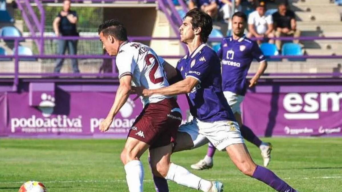 Los cambios del Pontevedra arrasan al Guadalajara y mantienen el pulso por los playoff