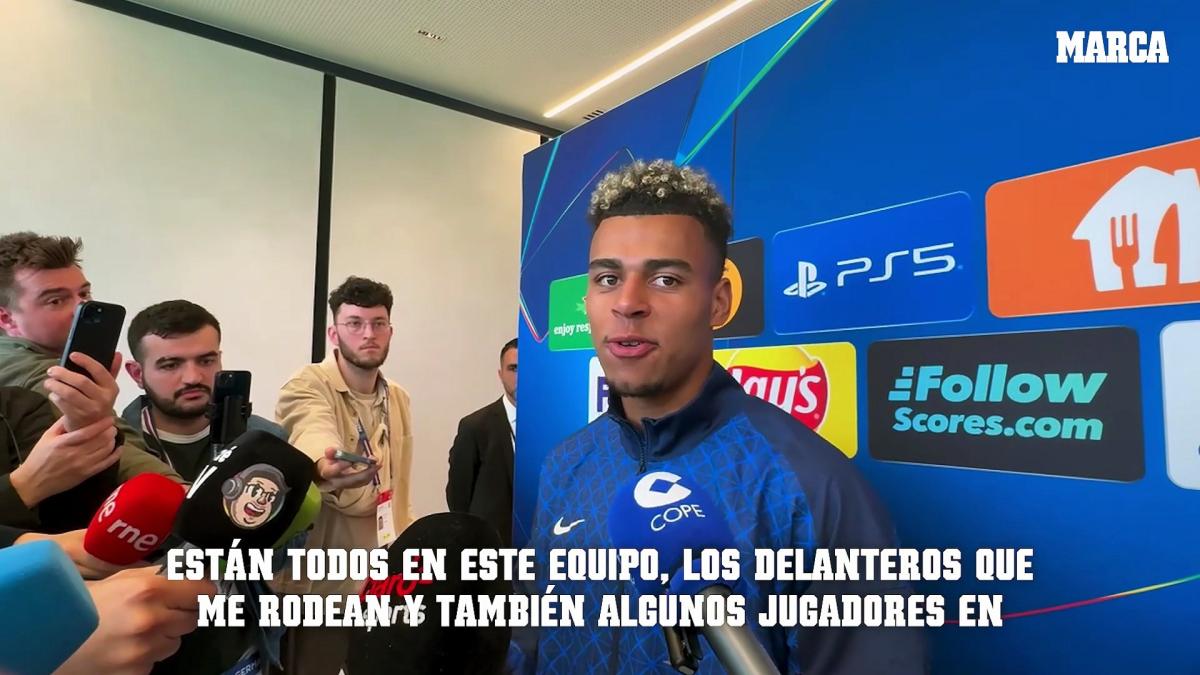 Doué: "Mis ídolos están aquí, es un lujo entrenar con Dembélé, Barcola..."