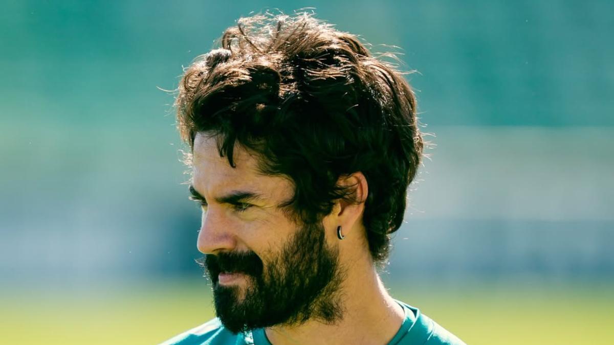 Isco vuelve al grupo cuatro meses y medio después de su lesión