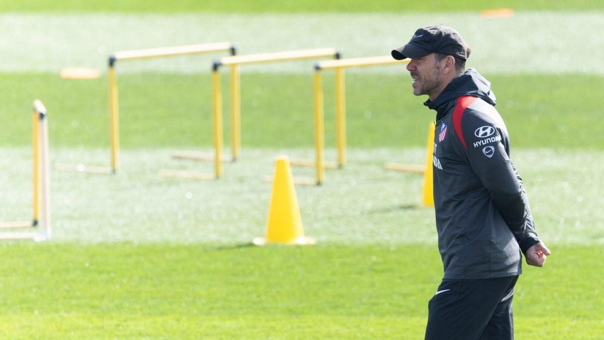 La cantera asoma para Sevilla ante las bajas y la vuelta de la Champions