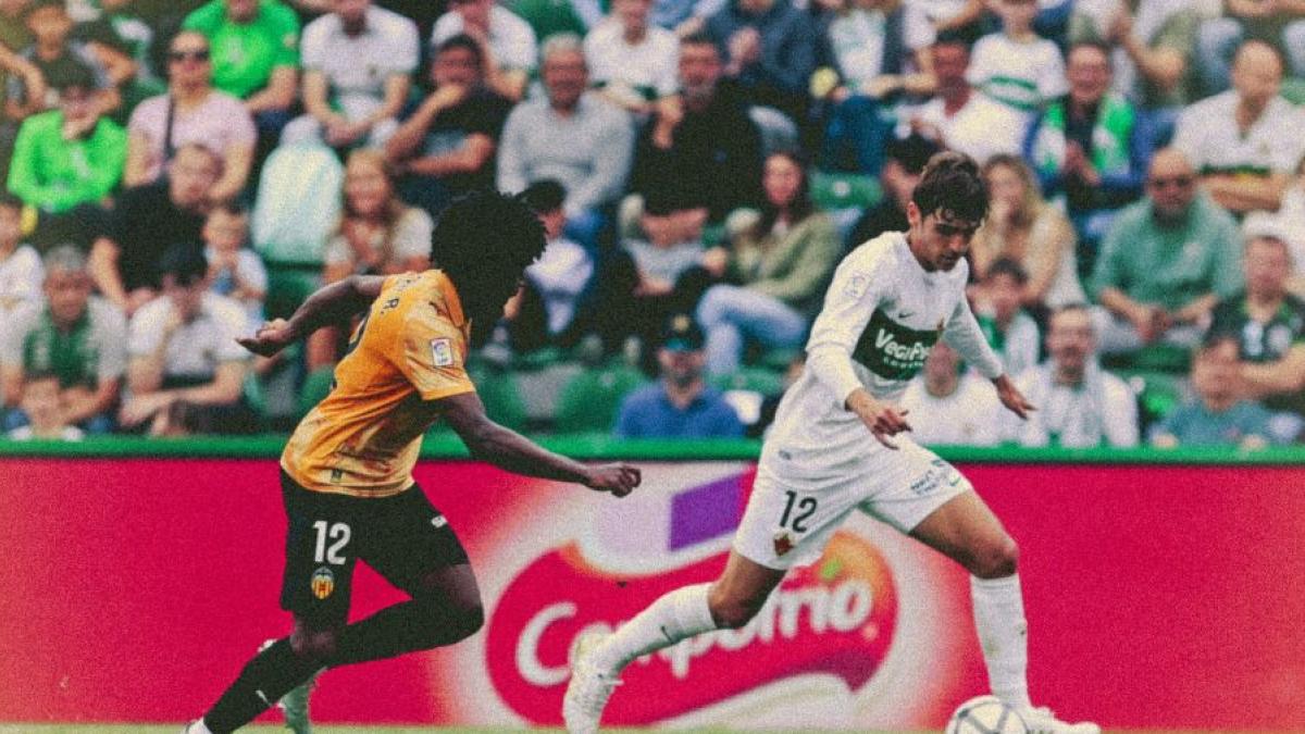 Gonzalo Villar: "Nos jugamos más que el Atlético y el Martínez Valero tiene que marcar la diferencia"