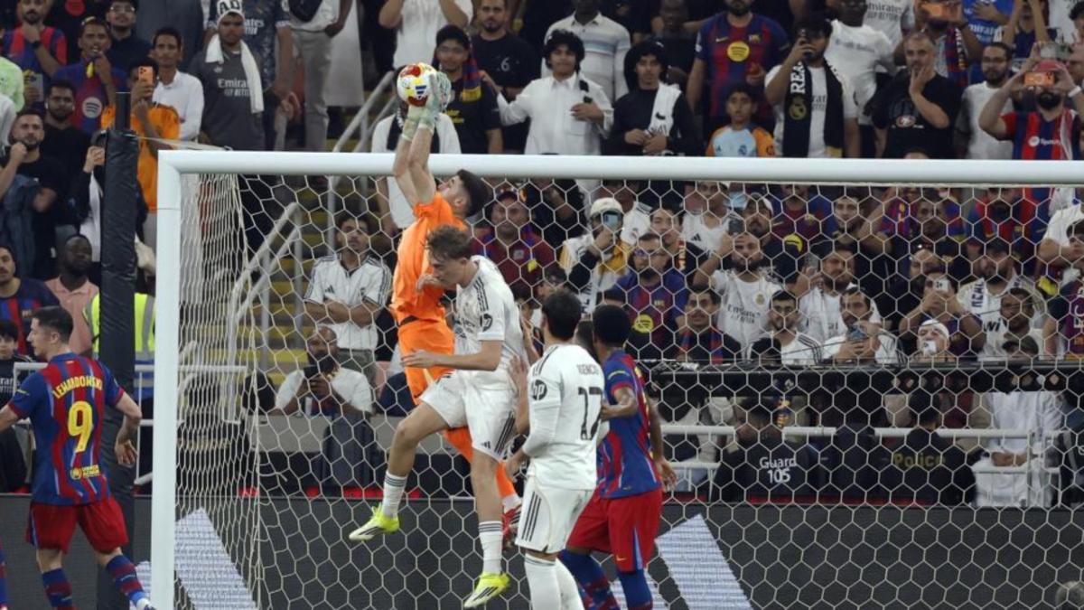 Joan García, un Clásico de triunfos