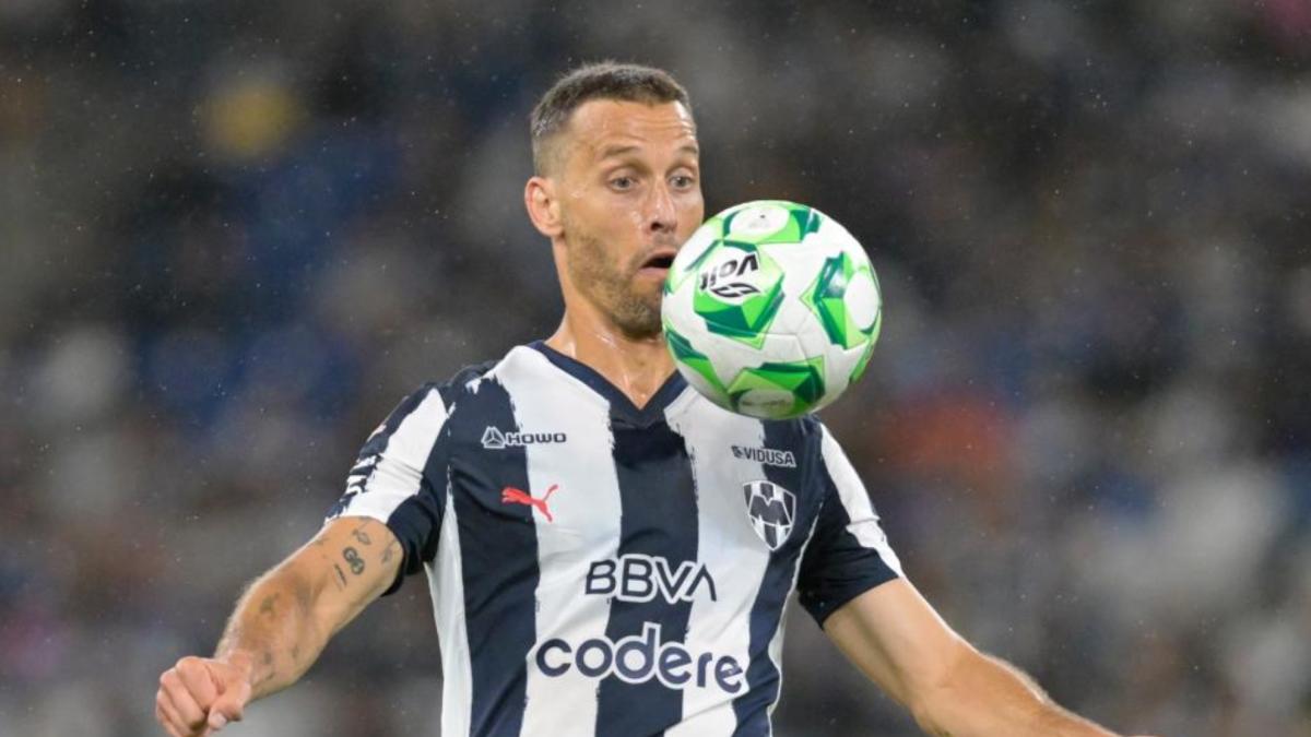 Sergio Canales y el Racing ya tienen un acuerdo y el cántabro se perfila como el primer fichaje... ¿en Primera?