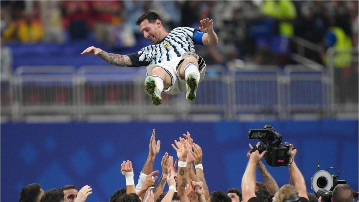 Messi: se va el más grande (con perdón...)