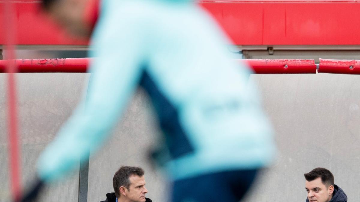 Uriarte regresará al palco con el Athletic por debajo de los 42 puntos