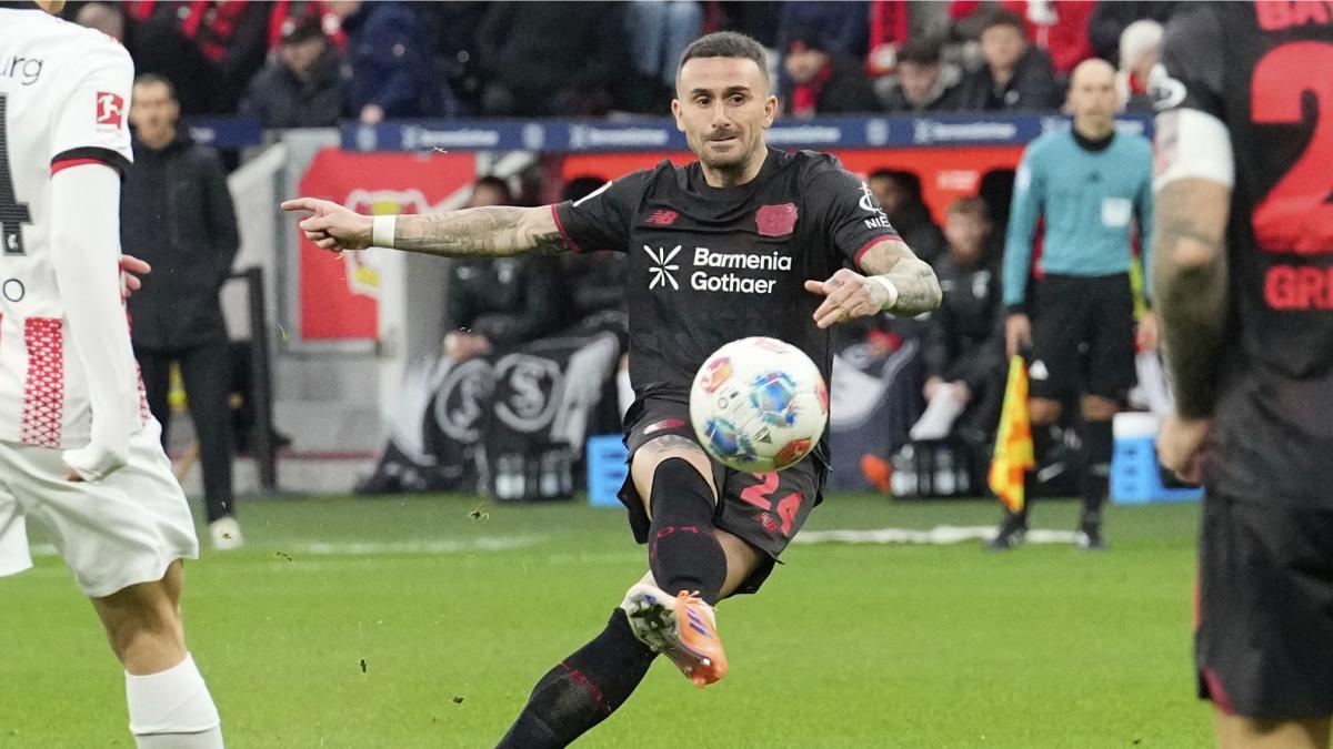 Aleix García recupera el centro de mando y no pierde de vista el Mundial: “Tiene un don especial”