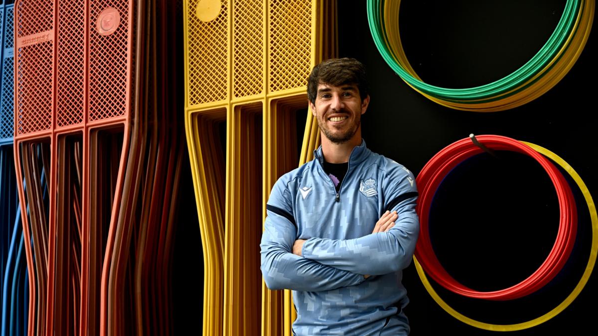 Aritz: “Ojalá vea a Mikel Oyarzabal levantando esa Copa que todo el mundo quiere”