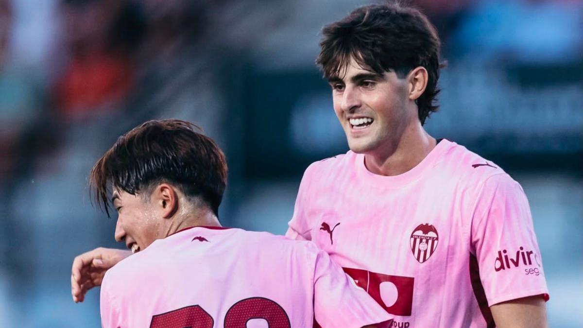 Javi Guerra no descarta una salida: "Puede pasar cualquier cosa"